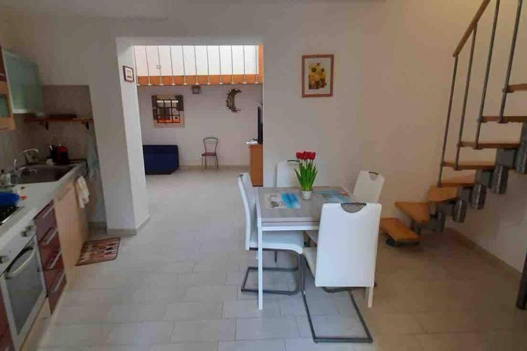 Stylish Loft Trivano Cagliari 2 Beds/2 Bath Экстерьер фото